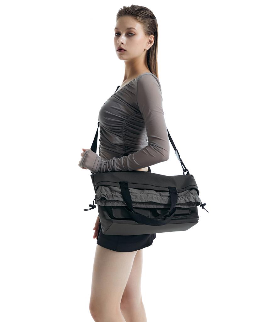 Bbyb Crunch Folded Nylon Tote Bag (Khaki)