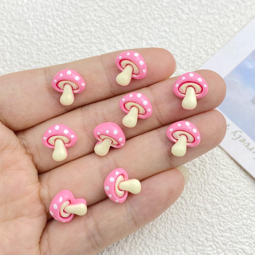 30 szt. Nowe Śliczne Małe Grzybki z Żywicy Płaski Spód Ozdoba Tworzenie Biżuterii Manikiur Akcesoria do Włosów