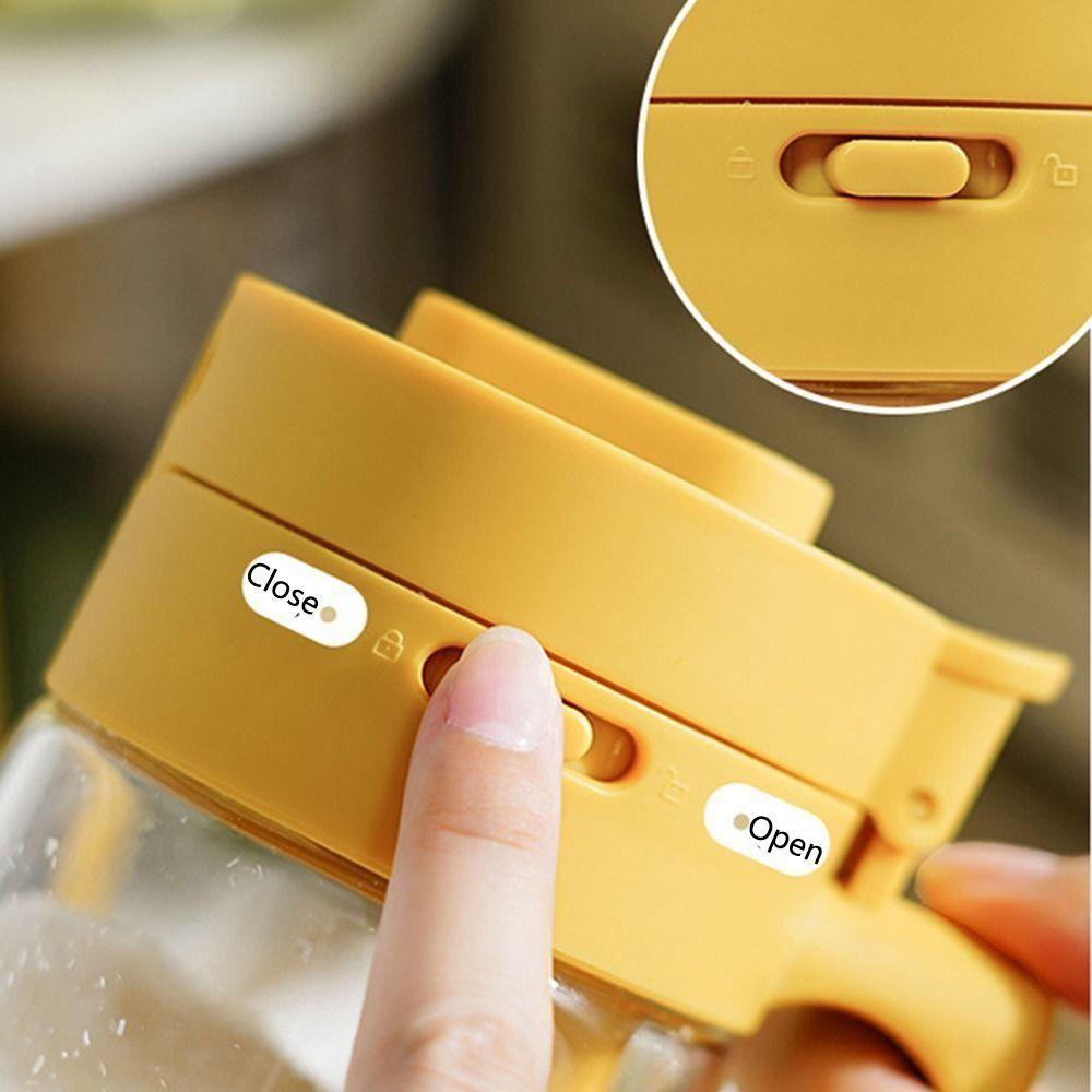 Sealed 2 In 1 Salt Container Dustproof Spice Sorting Bottle Practical Glass Seasoning Box  Kitchen