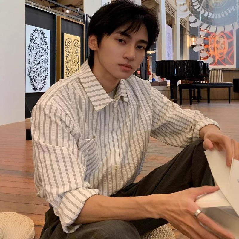 Spring and Autumn High-end Striped Seersucker Long-sleeved Shirt for Men Loose Casual Top