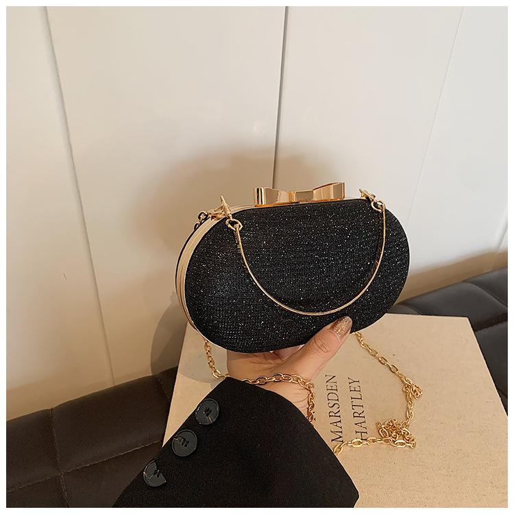 2025 new temperament fashion design single shoulder crossbody foreign style solid color retro chain portable texture crossbody bag