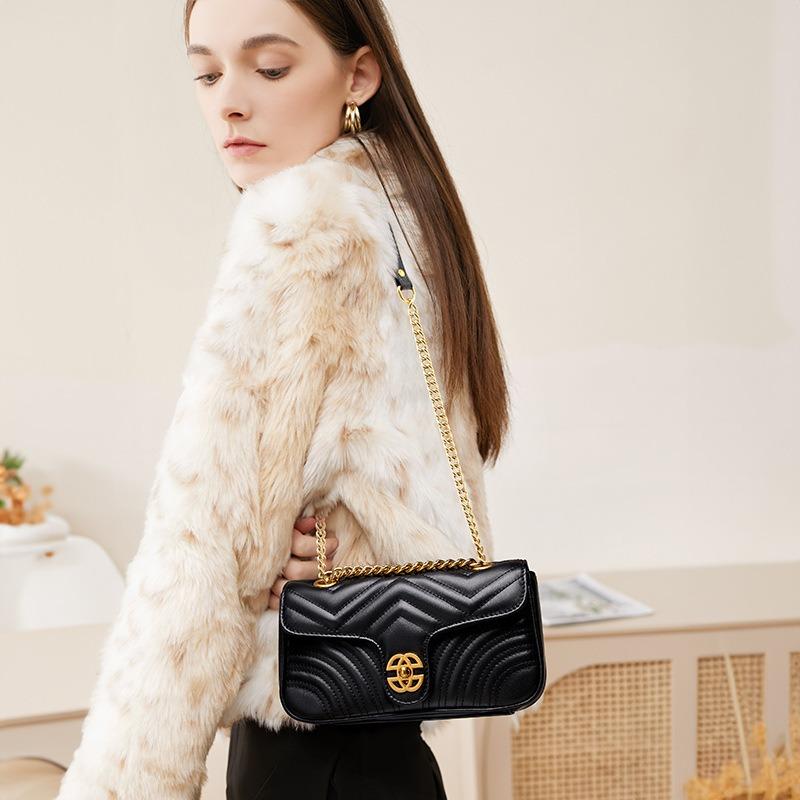 Primo strato pelle di mucca piccolo sacchetto di nicchia borsa da donna in pelle di alta gamma nuova borsa a tracolla con catena a rombi