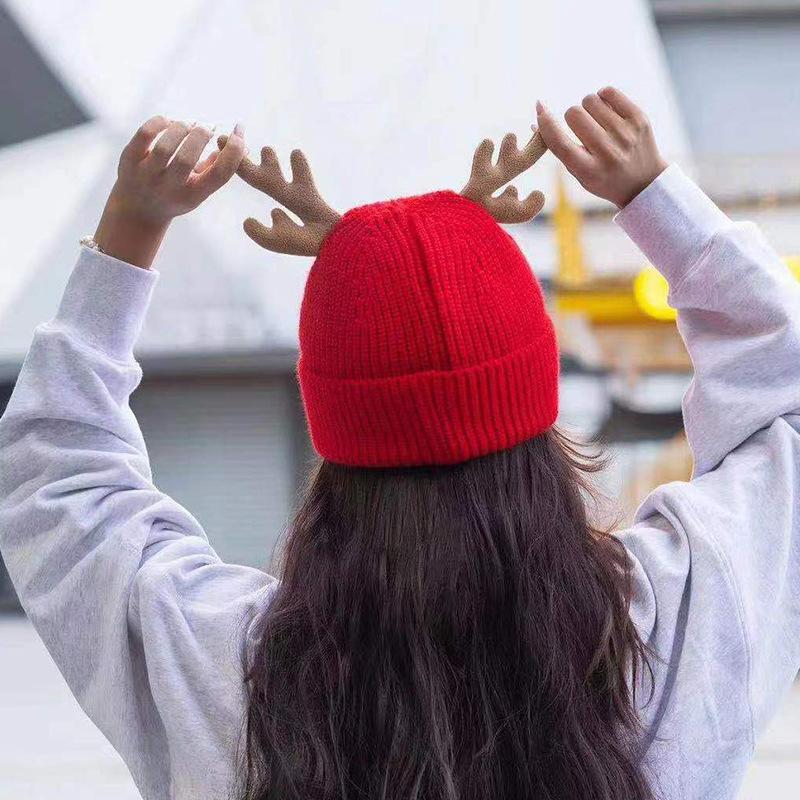 Christmas Gift Japanese Cute Antlers and Wool Hat for Women In Winter Warm Knitted Hats for Students Versatile Trend
