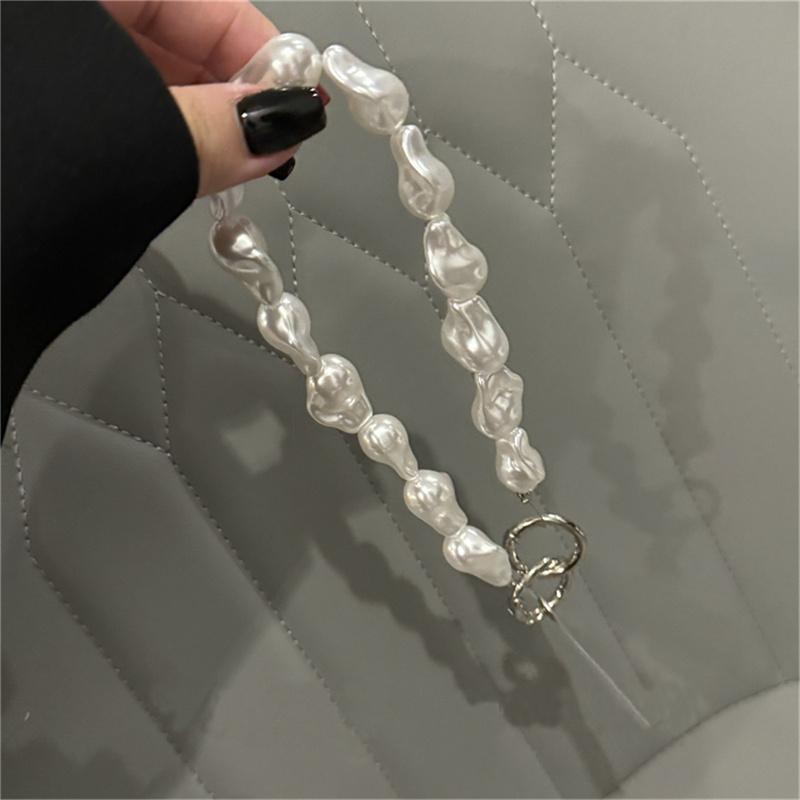 

Korea Pearl Mobile Phone Lanyard Wrist Strap Lady Hand-held Chain Short Anti-lost Cell Phone Cute Key Pendant Accessories