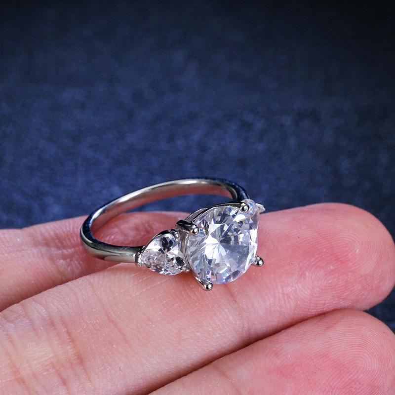Gica Gema Classic Four-claw S925 Silver Set 3 Carat Zircon Ring Female Heart Diamond Ring Pigeon Egg Wedding Ring