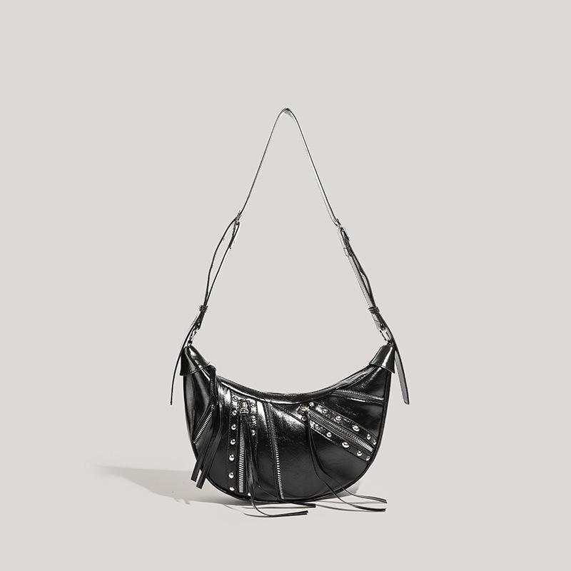 

Новая модная сумка-круассан, сумка-мессенджер в стиле локомотив, женская нишевая дизайнерская сумка-пельмень, сумка-тоут на плечо/подмышку чёрный