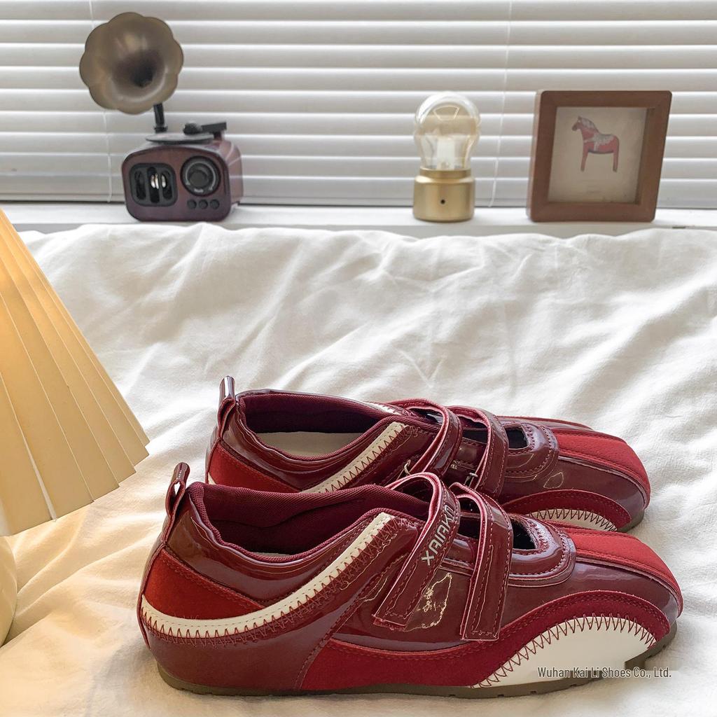 Women's Autumn Lightweight Velcro Mary Jane Sneakers - Thin-soled, Casual Sports, with Inner Height Increase.