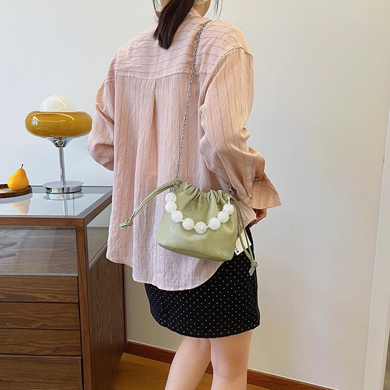 Handbag Bag Women's Niche Design Korean Version of Personalized Leisure Simple Bucket Bag Fashion Chain Shoulder Messenger Bag