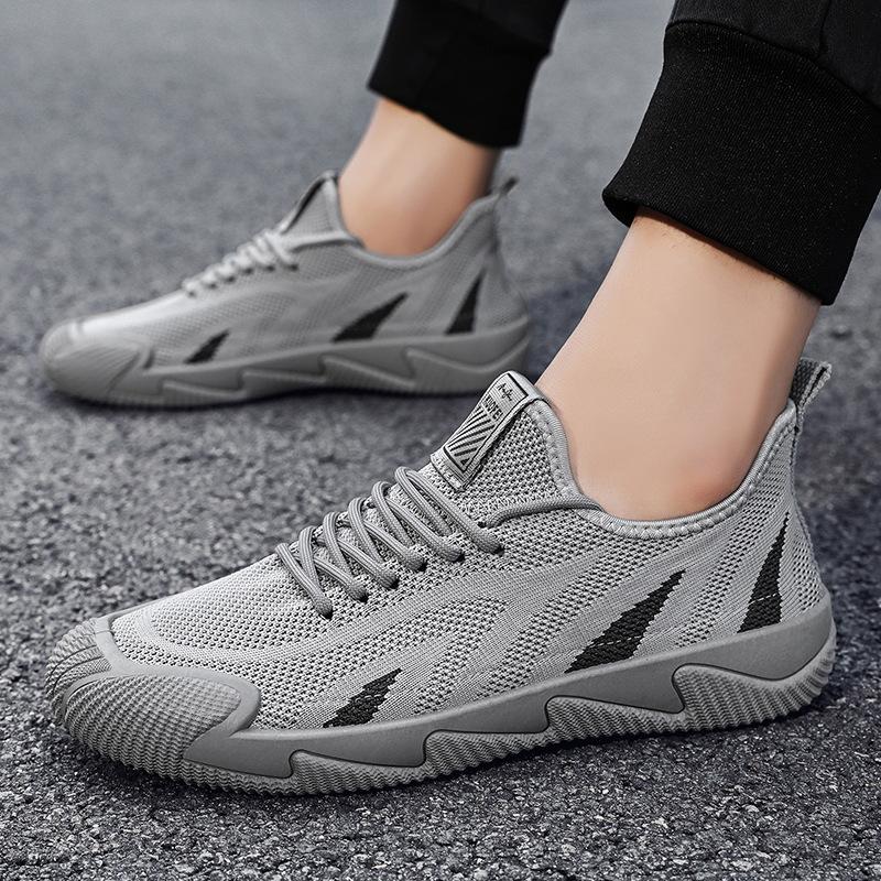 Men's Shoes 2025 New Summer Breathable Casual Sports Mesh Shoes Versatile Running Soft Sole Fly-woven Mesh Men's Trendy Shoes