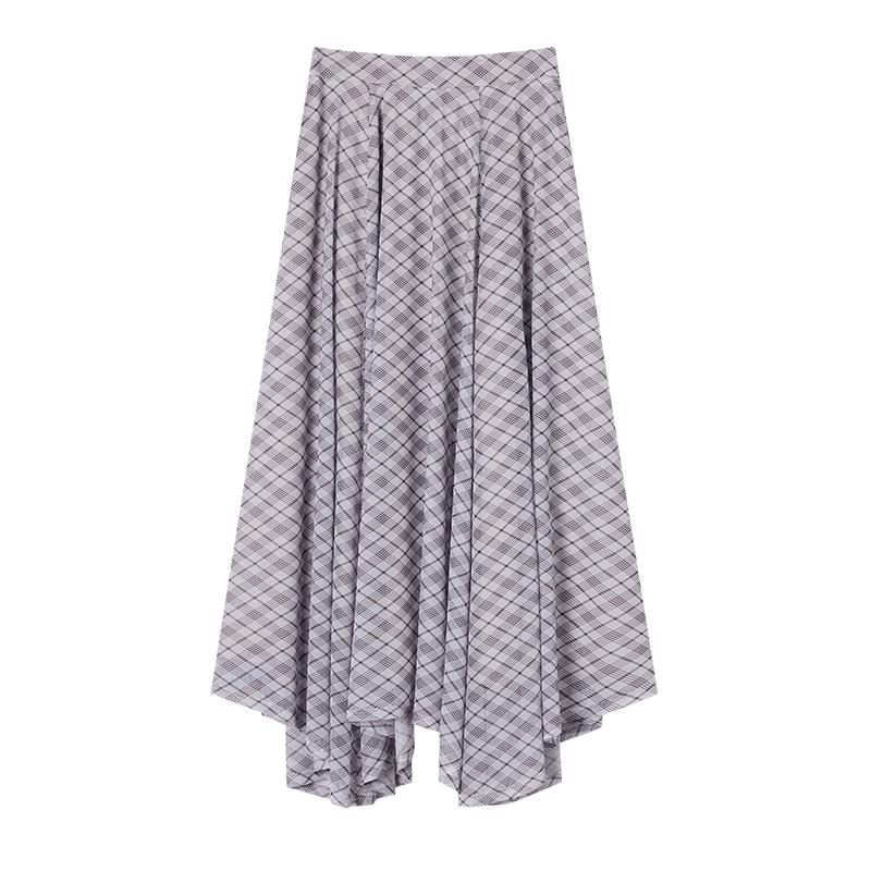 Xiangying Irregular Plaid High-Waist A-Line Skirt