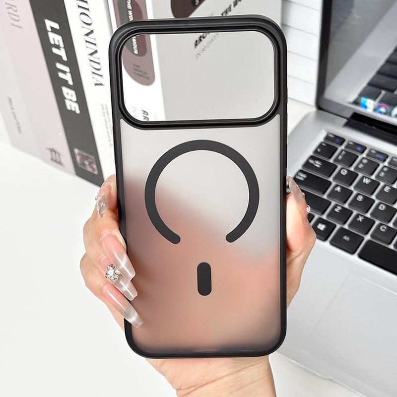 

For IPhone 17 Mobile Phone Case, Light Luxury and High-end Korean Style Magnetic Frosted Transparent for IPhone 17 Mobile Phone Case For iPhone12 Pro Max