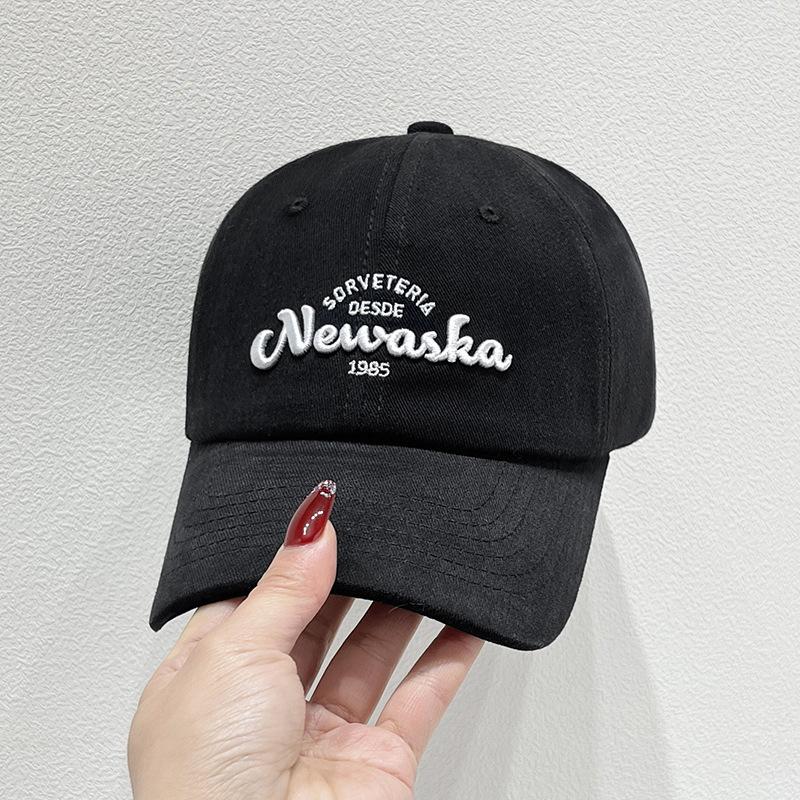 

Adjustable Baseball Cap with Embroidered Letter B - Lightweight, Breathable Polyester Sun Hat for Outdoor Sports, Embroidery, Letter, Baseball Cap adjustable чорний