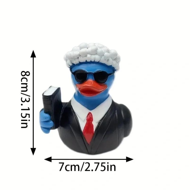 

Причудливая статуэтка судьи-утки из смолы, игривая синяя утка в черной мантии и парике, держащая книгу и молоток, идеально подходит для украшения офиса на Хэллоуин синий