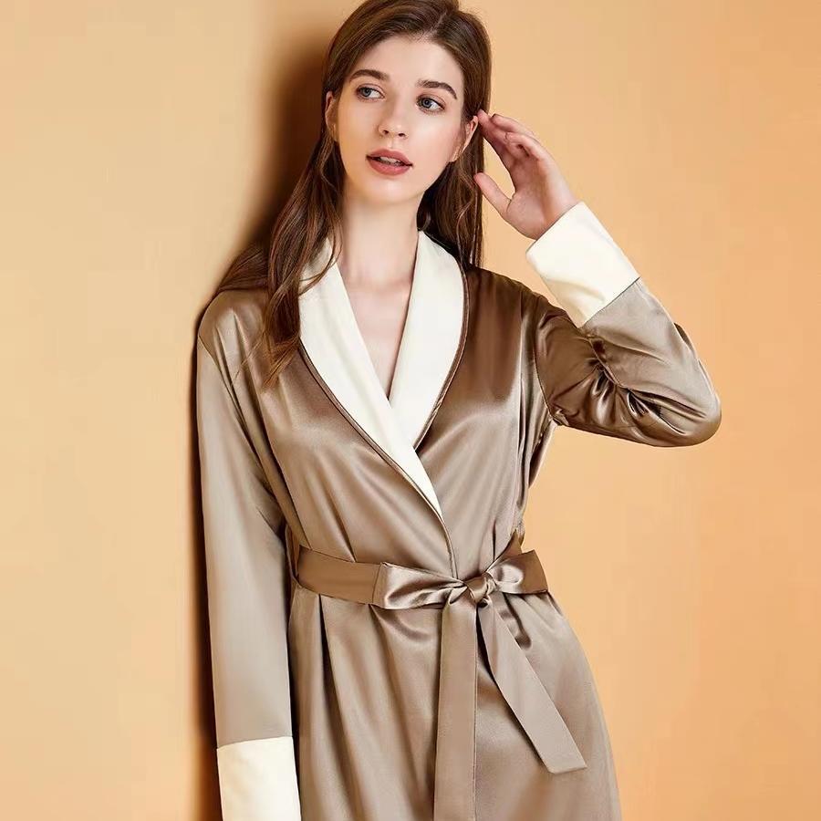 Women's New Winter Pajamas, Fleece Lining, Thickened High-end Silk Satin Solid Color Home Wear Set