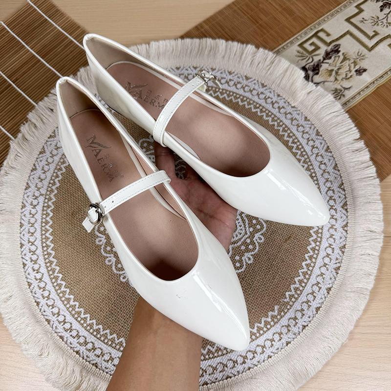Fashion Flat Shoes for Women Spring and Autumn Shallow 2025 New Patent Leather Women's Shoes Pointed Mary Jane Retro Plus Size Flat Shoe