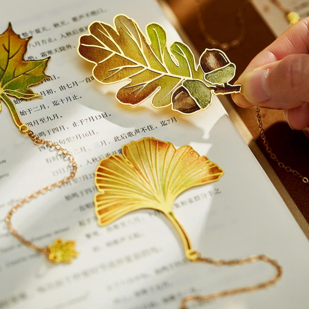 Chinese Style Metal Bookmark Vintage Leaf Design Book Marker Reading Accessories For Students Book Lovers Gift Stationery