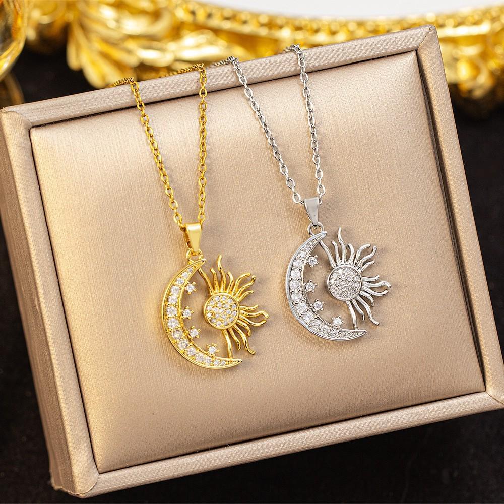 Women’s Sun and Moon Necklace - Elegant Cross-border Fashion Collarbone Chain