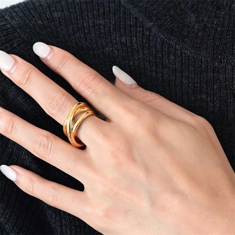 18K Gold-Plated Stainless Steel Double Layer Twisted Open Ring - Versatile High-End Commuting Jewelry.