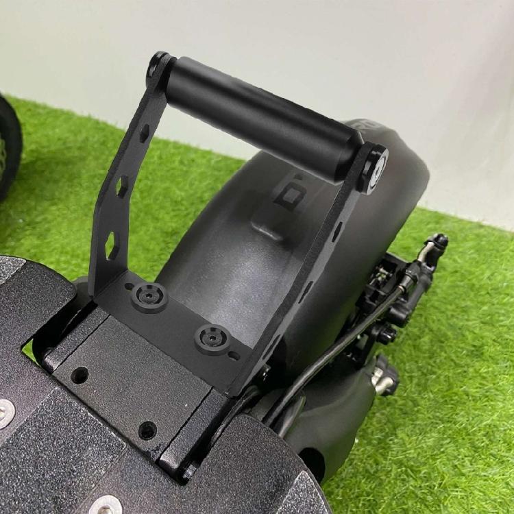 Portables Aluminum Scooters Lifting Handle Nonslip Surfaces Compacts Size for Long Distances Cycling