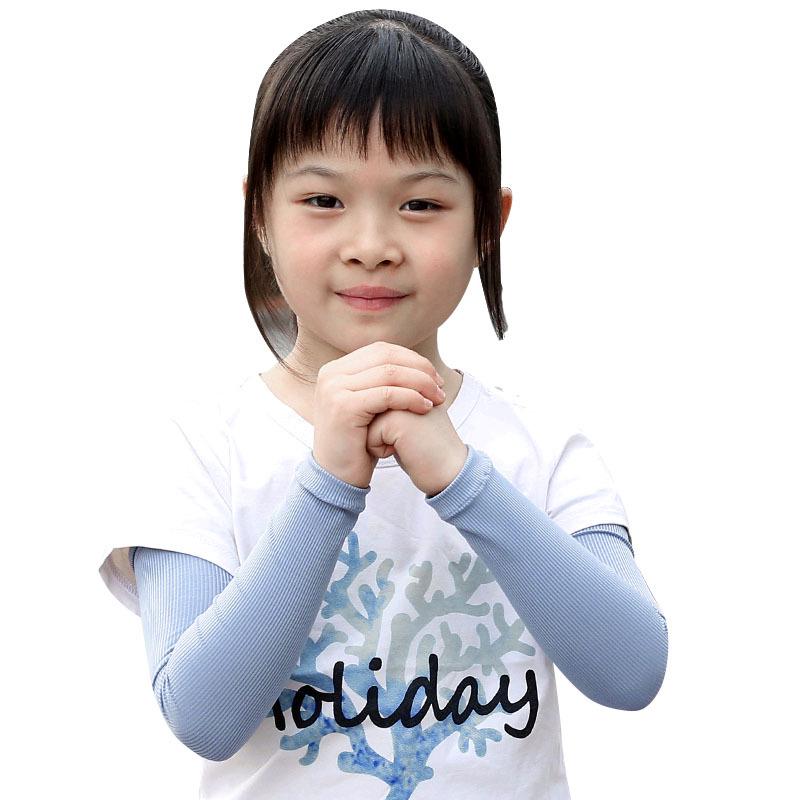 Kids' Sun Protection Ice Silk Sleeves - Thin, Mosquito Proof, UV Protection for Boys & Girls Sports.