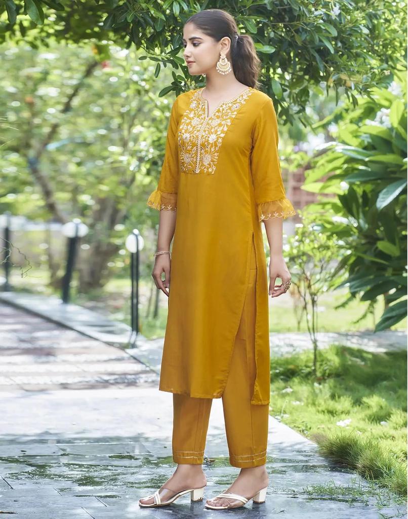 Women Cotton Blend Kurta Pant Dupatta Set Indian Designer Party Wear Kurti Salwar Suit