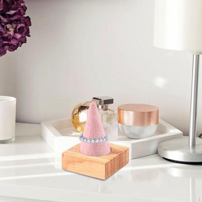 Výroba šperků – Balení a prezentace šperků