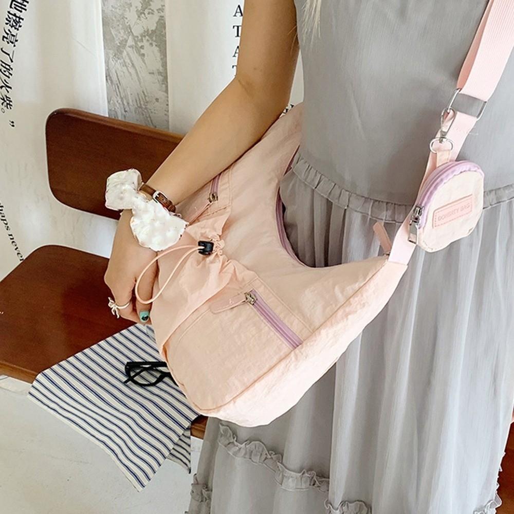 Versatile Crossbody Dumpling Bag Large Capacity Nylon Shoulder Bag Pleated Drawstring Bag  Travel