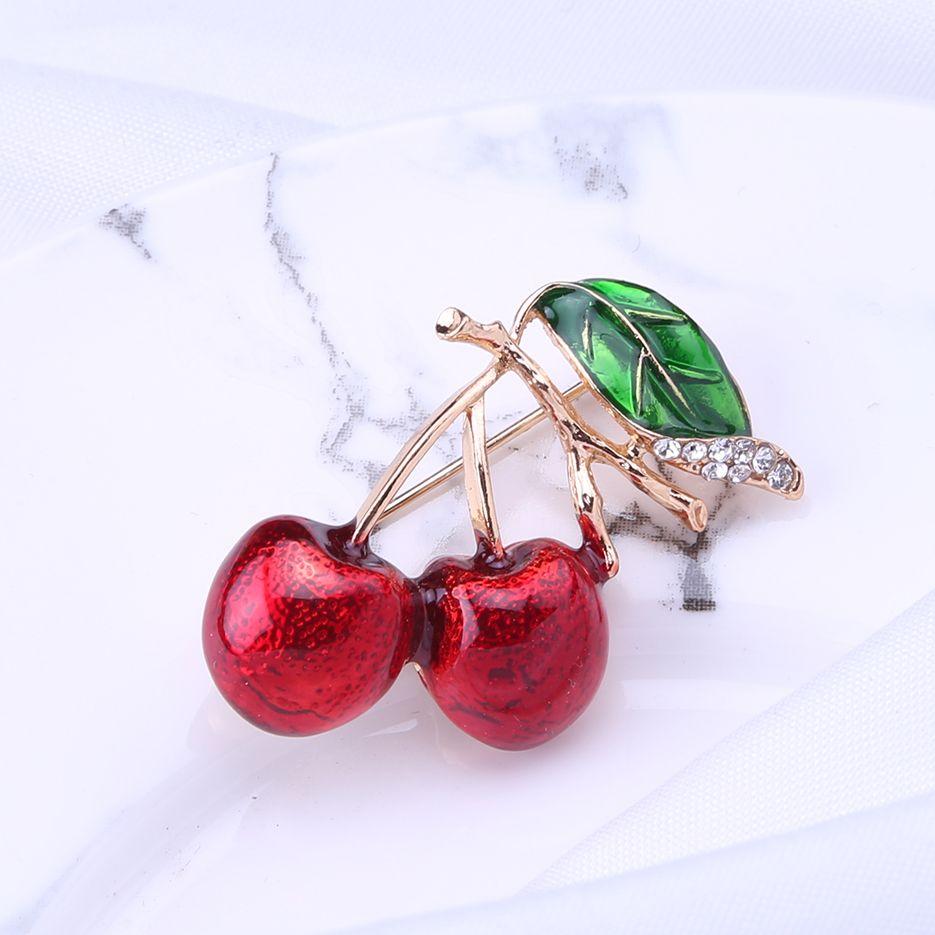 Drahokamy Červená Třešeň Brože Smalt Ovoce Brož Pro Ženy Děti Muži Svatby Kancelářské špendlíky Taška na šaty Šaty Šperky doplňky