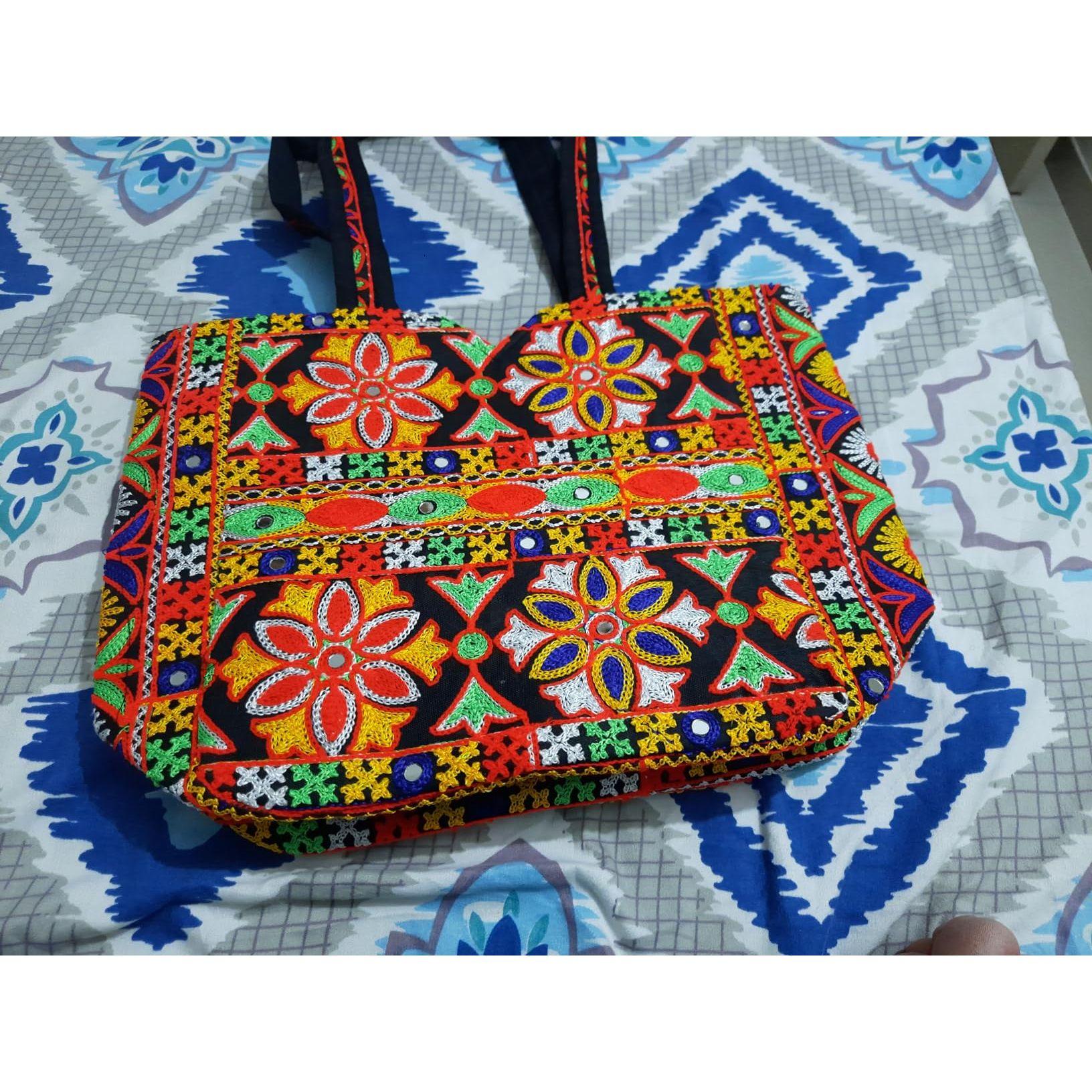 Женская многоцветная сумка Matka ручной работы в Раджастхани (11*15 дюймов) — фото 4