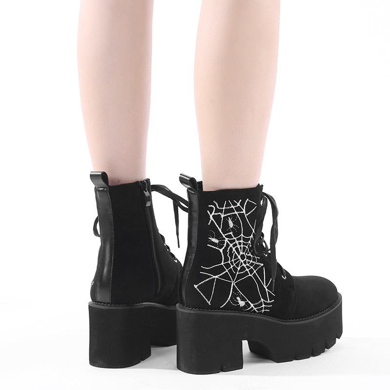 Autumn and Winter Retro Women's Short Boots Martin Boots Thick Heel Large Size Spider Embroidered Women's Shoes