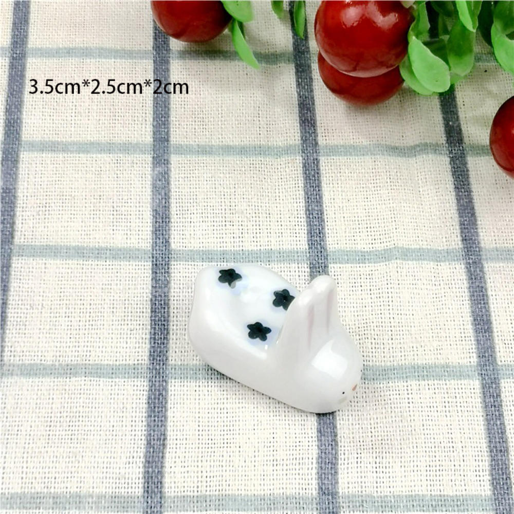 Ceramic Cute Cat Chopstick Holder Japanese Style Chopsticks Rest Pillow Tableware Restaurant Kitchen Chopstick Spoon Rack