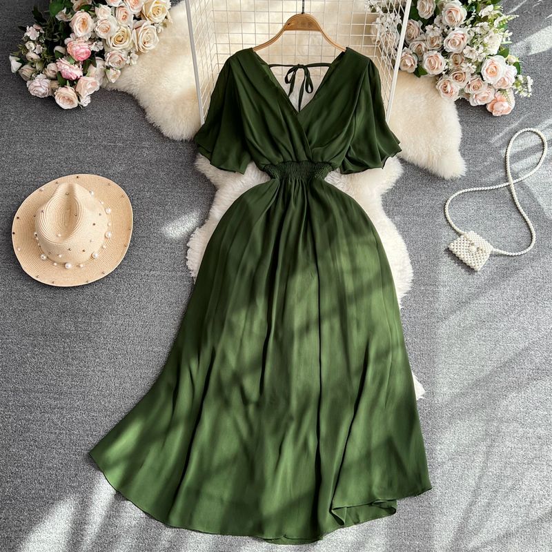 Retro V-neck Open Back A- line Large Hem Short Sleeve Dress