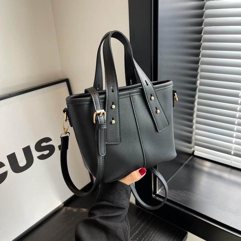 Geantă de mână Damă Nouă Versatilă de Umăr Tip Crossbody Tip Găleată