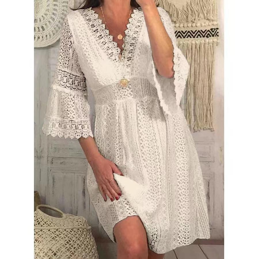 

Spring New Lace Dress Imported V-neck Hollow Floral Edge Bell Sleeve Evening Gown 3XL абрикосовий