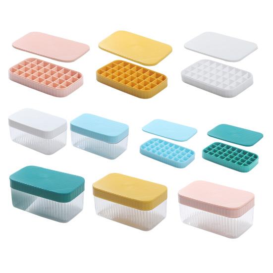 Silicone Ice Cube Tray with Storage Box And Ice Shovel 32 Grids Ice Mold for Freezer Leak-Proof Stackable Ice Maker for Home Party