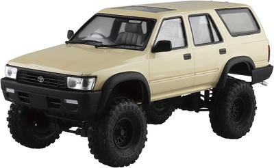 Aoshima Bunka Kyozaisha The Tuned Car Series Toyota VZN130G Hilux Surf Lift Up Plastic Model 1/24 No.72 '91 (Car)