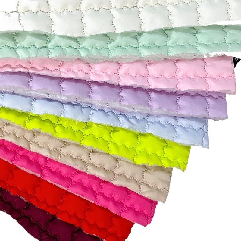 1M Wielokolorowy 3D PU Ultrasoniczny Poliestrowy Materiał Bąbelkowy Elastyczny Kompozytowy Pikowany Haftowany Materiał do Szycia DIY Torba Odzież