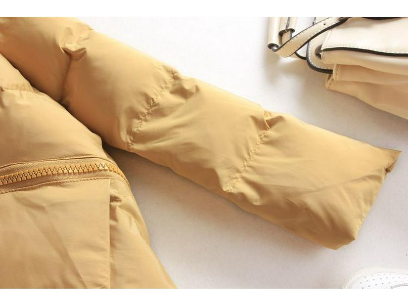 Trendy 2023 Women's Hooded Petite Cotton Jacket – Age-Reducing, Fashionable Short Cotton-Padded Coat