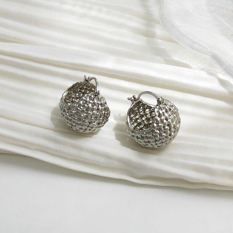 Welfare Fancy Accessible Luxury Spring/Summer New Arrival Earrings Necklace Fashion Elegant Vintage Earrings Trendy Niche Accessories