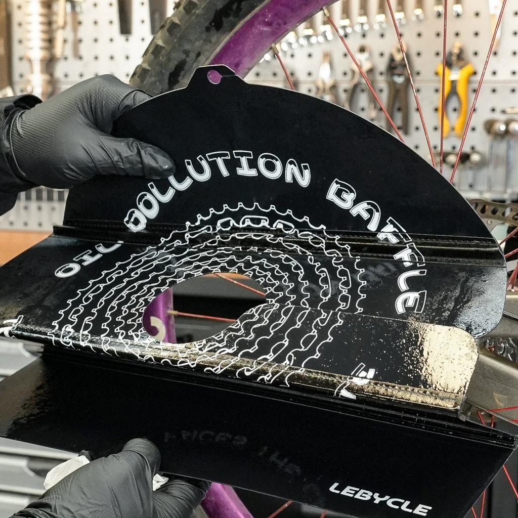 Bike Cleaning Guard Easy To Use Chain Cleaning Guard Bike Drivetrain Kit Lightweight Chain Brush Kit Printed Graphic