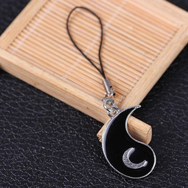 Black White Star Moon Keychain Pair Friendship Key Chain Pendant Couple Phone Charm Decoration for Key Bag Backpack