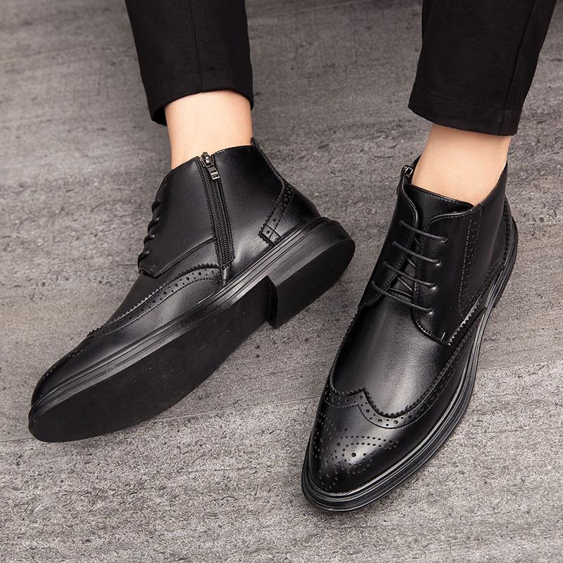 Men's Trend Business High Top Leather Shoes Short Boots Dress Large Size 46 Men's Shoes Brock Pointed Retro Trendy Shoes