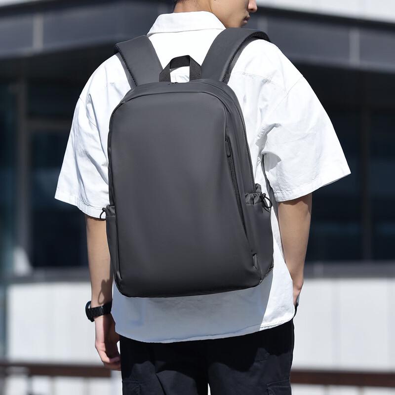 MDNG Men's High-Capacity Commuter Backpack