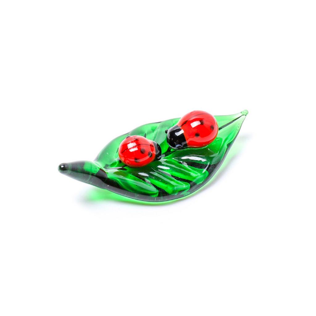 Glass Green Leaf Ladybugs Ants Snails Worm Butterfly Figurines Collectible Art Glass Animal Miniature Figurine Ornament
