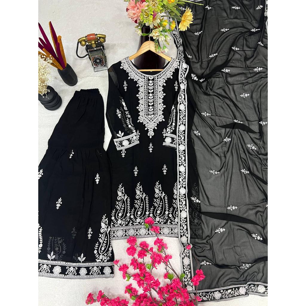 Kurti Sarara Pair