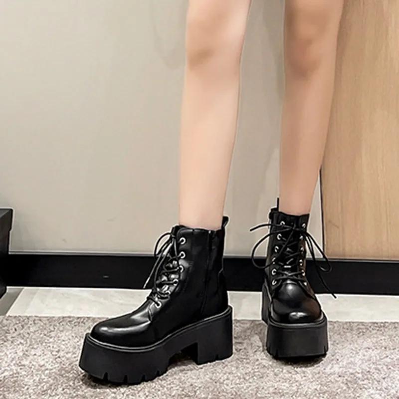 Herbst Damen Stiefel Schnalle Runde Zehenpartie Keilabsatz Plateau Botines Punk Goth Damen Straßenschuhe Kampfstiefel für Damen Botines Mujer