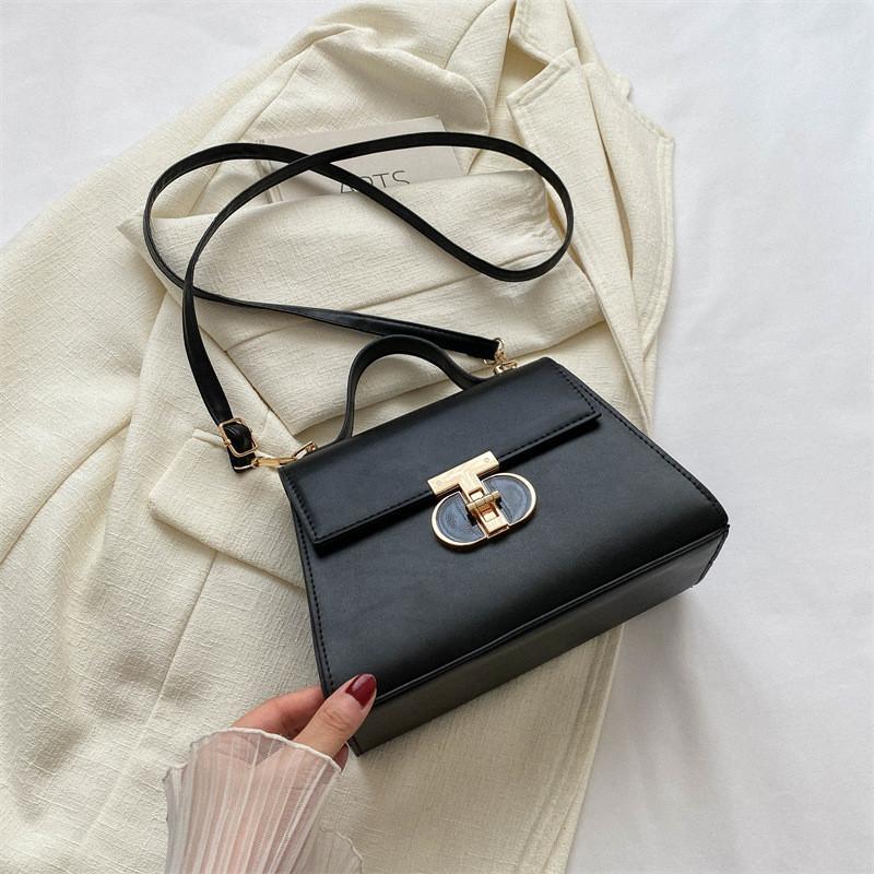 Trendy Minimalist Shoulder Bag Women's 2023 Fashion Crossbody Bag Street Style