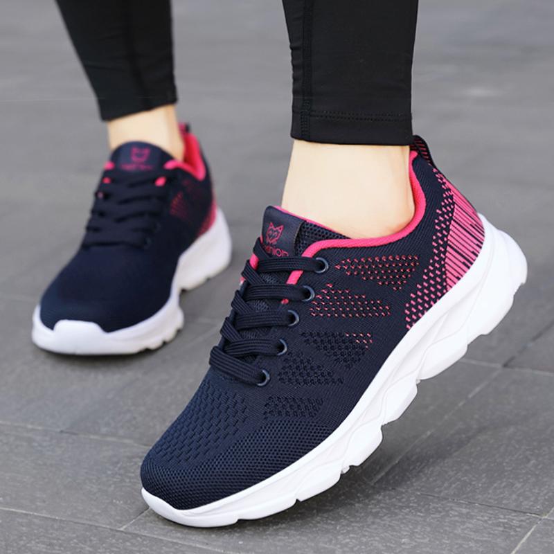 Medium-aged Soft-soled Shoes, Spring Women's Mesh Breathable Sneakers