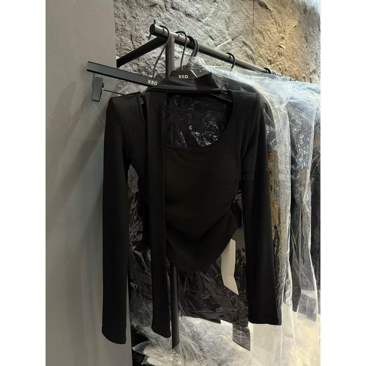 

Spicy Girl Sexy U-Neck Backless Top – Women s Autumn/Winter Plus Velvet Lace Shirt with Back Cutout Small чорний