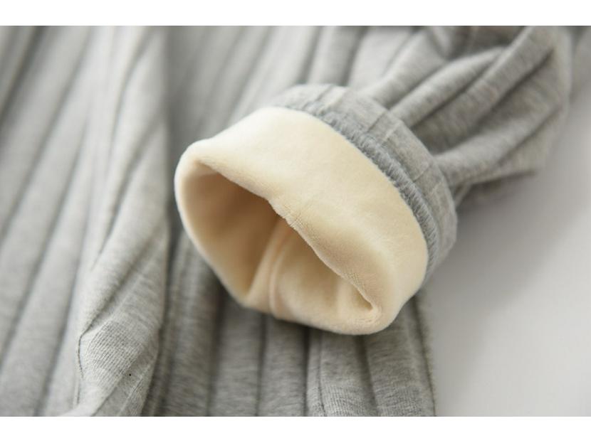 Thick Plus-Size Velvet-Lined Long-Sleeve Ribbed Cotton T-Shirt - Korean Style
